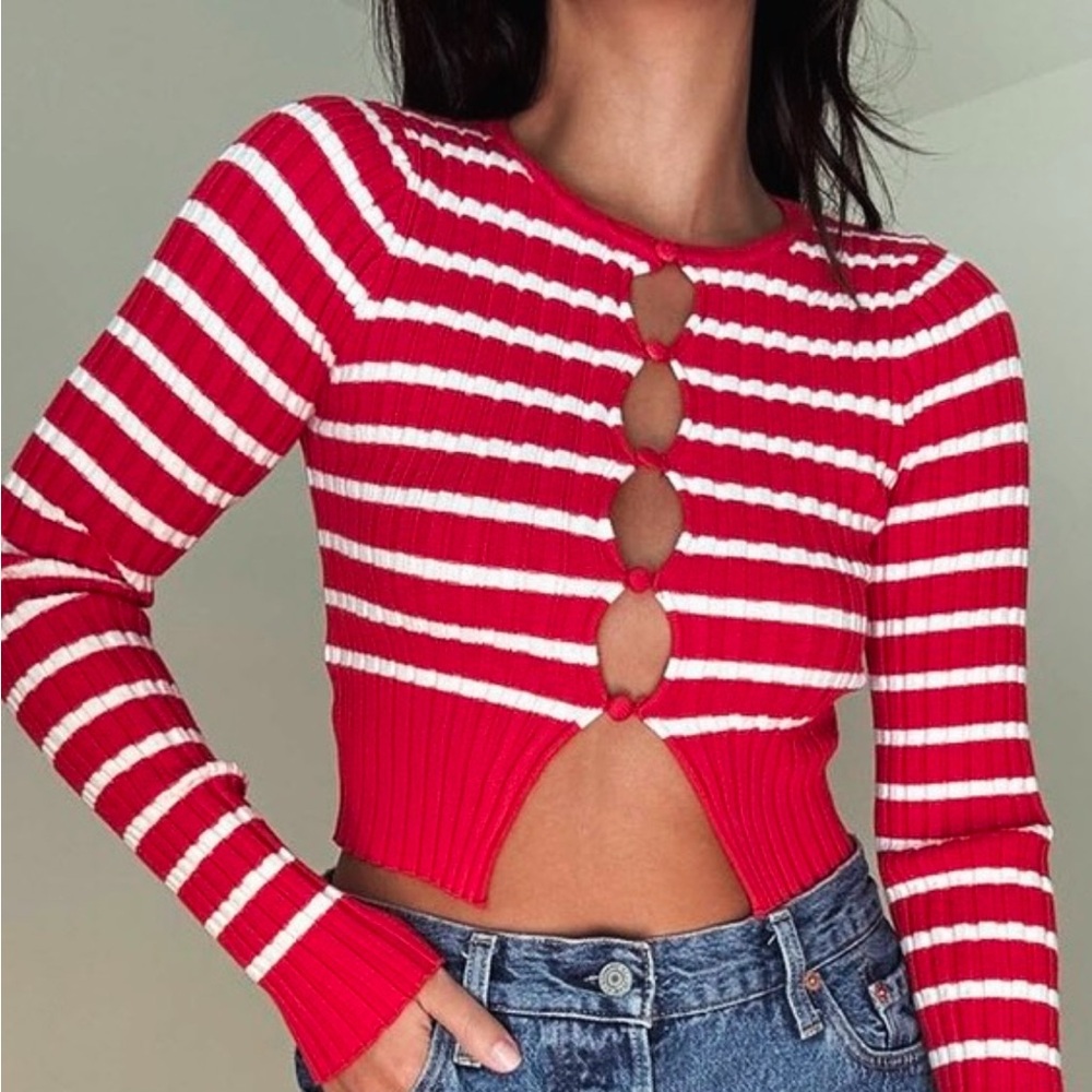 Red and white keyhole cardigan